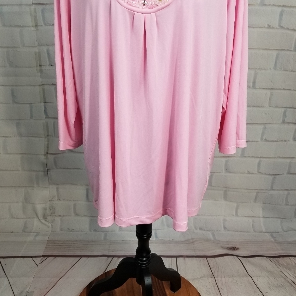 Susan Graver beaded stretch knit top plus size 1x - Picture 6 of 10